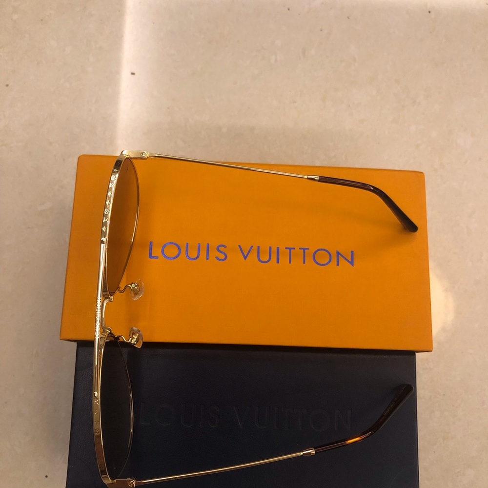 Louis Vuitton My Monogram Cat Eye Black Sunglasseswith Gold Accents W - Picture 3 of 5